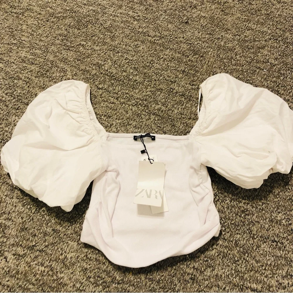 Zara White Crop Blouse with Square Neck and Puff Sleeves Médium